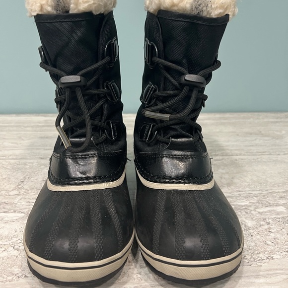 Winter boots - Picture 2 of 7